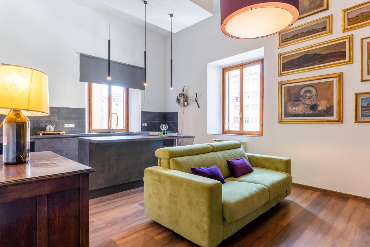 Piccola Venezia Canal View Charming Flat Livorno Exterior photo