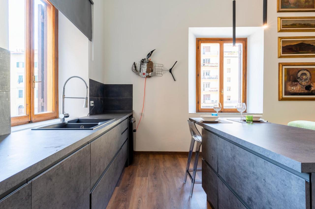 Piccola Venezia Canal View Charming Flat Livorno Exterior photo